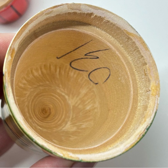 Villagers Nesting Dolls & Pot Of Beans 5 pcs - Picture 6 of 16